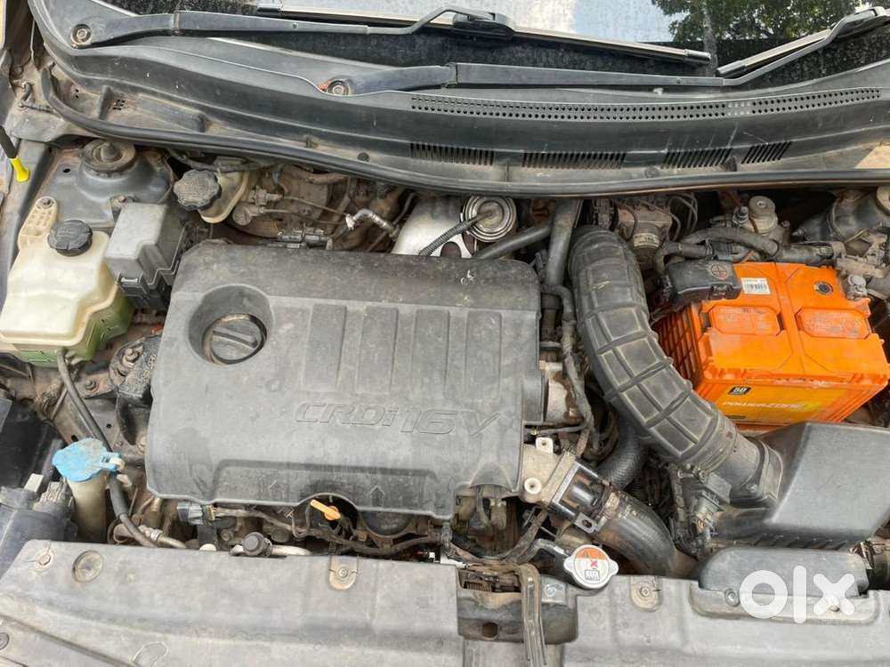 Hyundai Verna 4s Diesel 2015  New Tyres  20-25 Mileage