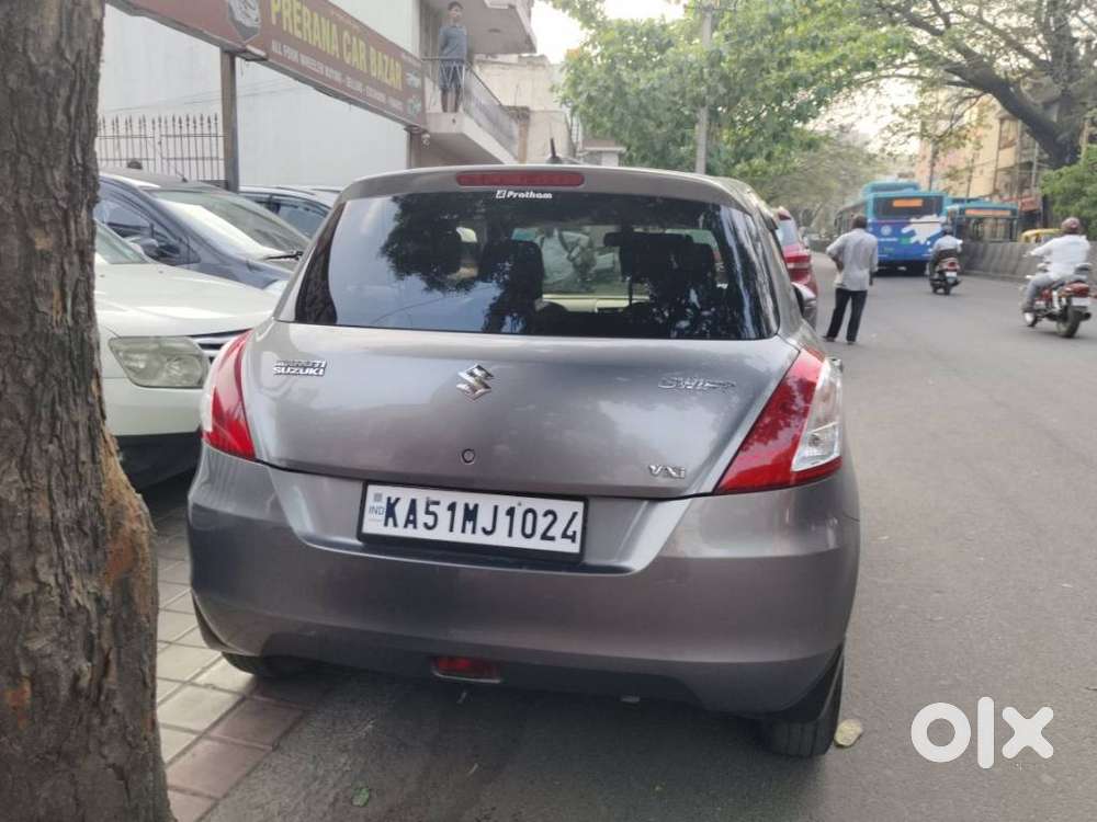 Maruti Suzuki Swift Vxi, 2016, Petrol