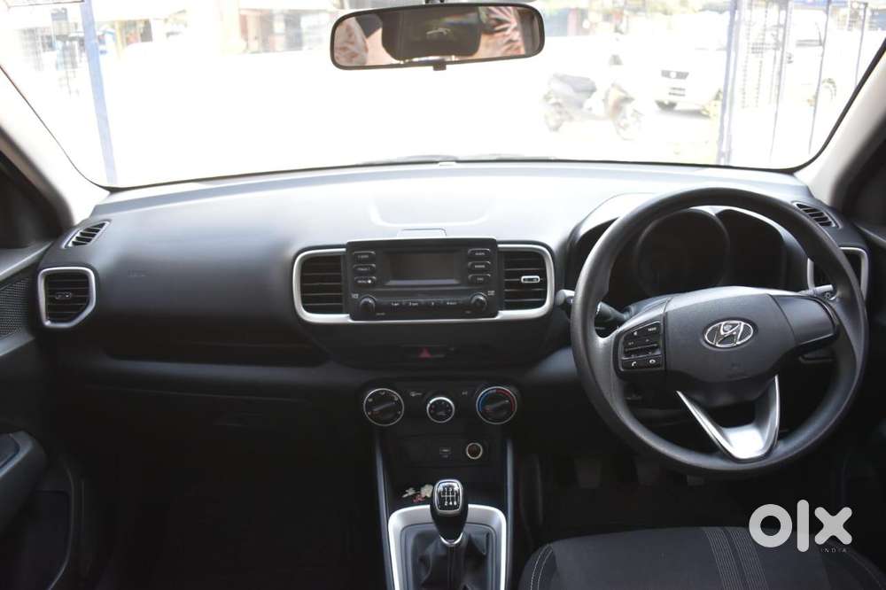 Hyundai Venue S Diesel, 2021, Diesel