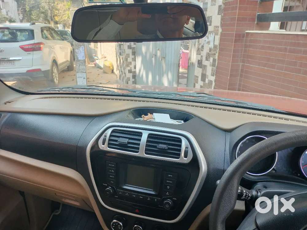 Mahindra Tuv 300 2016 Diesel Well Maintained