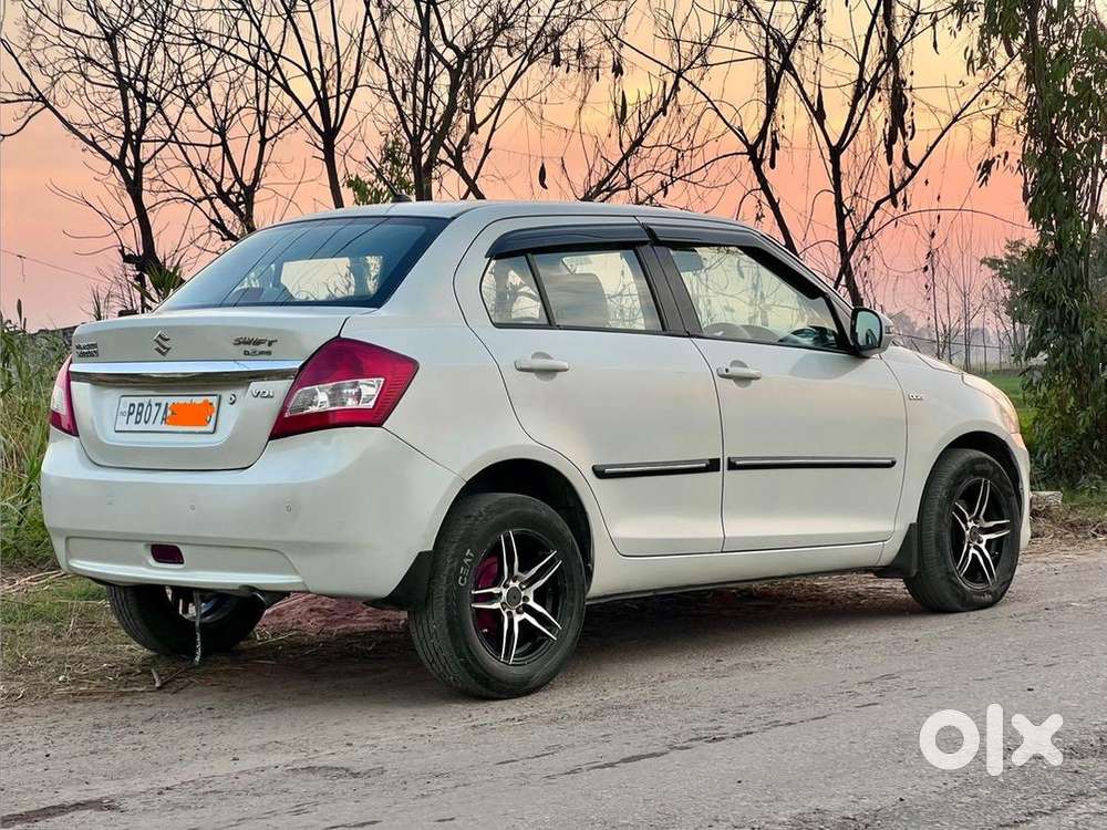 Maruti Suzuki Swift Dzire 2013 Diesel Well Maintained