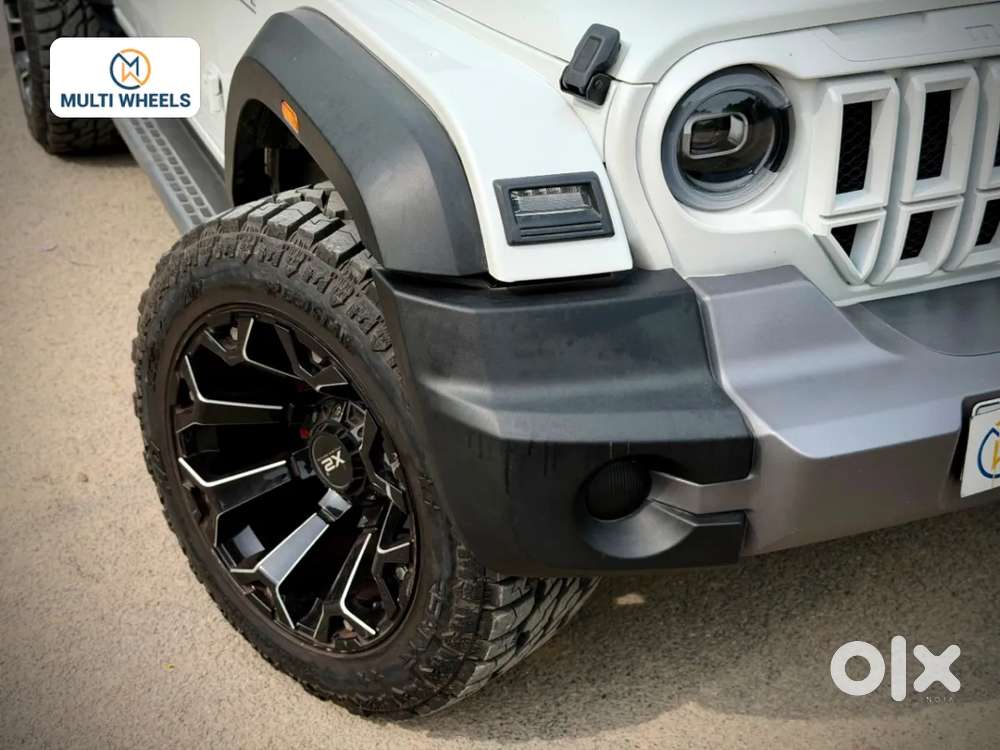 Mahindra Thar Roxx, 2025, Petrol