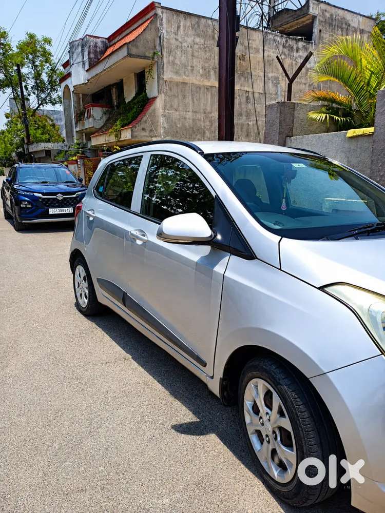 Hyundai Grand I10 Sportz 2016  Well Maintained  Good Condition