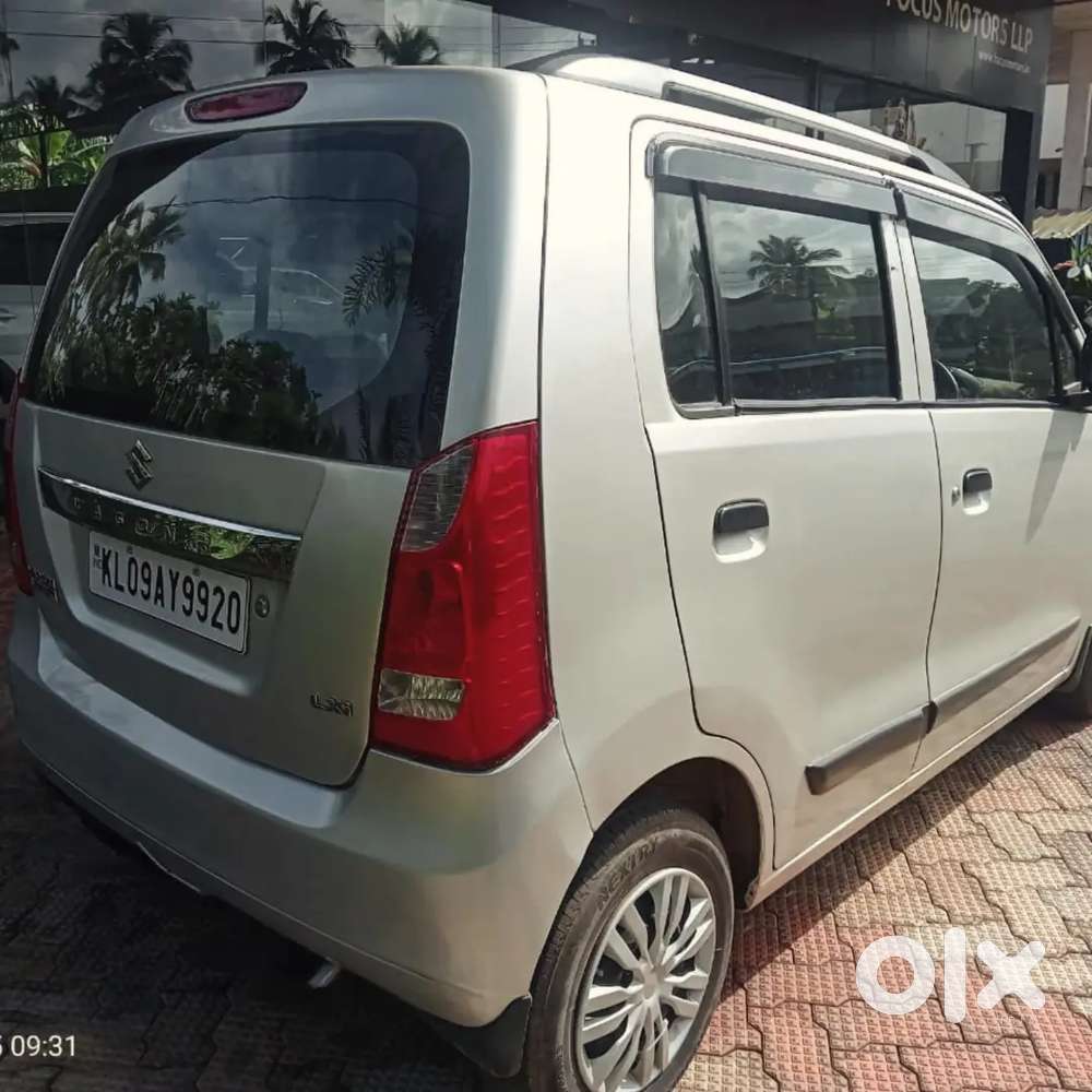 Lady Driven Cng Wagon R For Urgent Sale