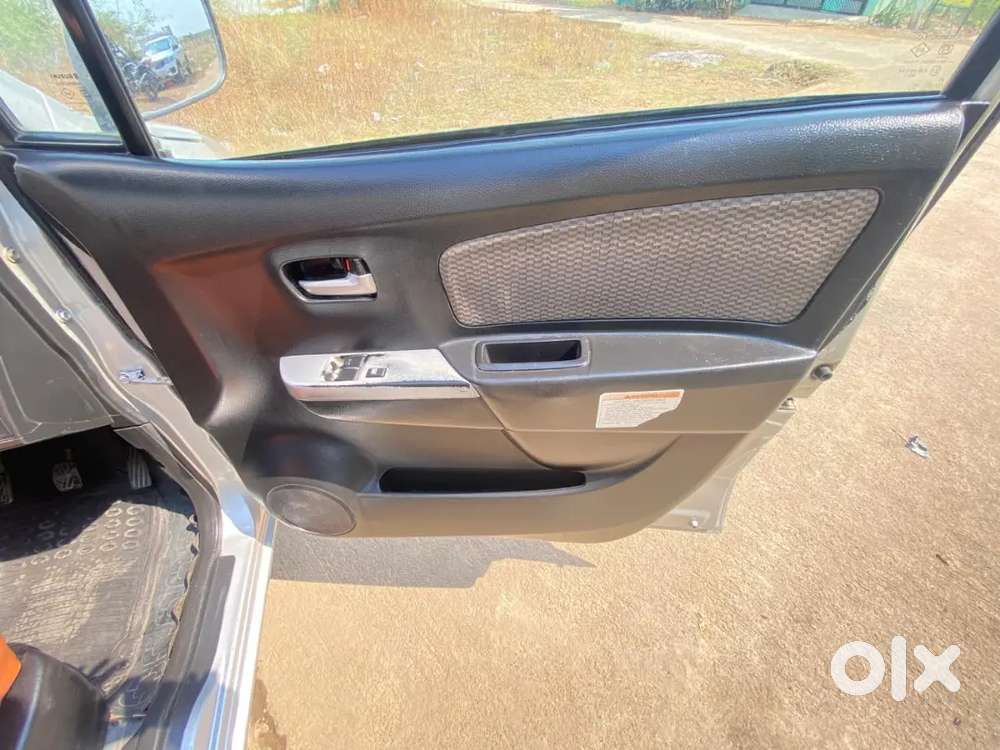 Maruti Suzuki Wagon R 1.0 2017 Petrol Well Maintained