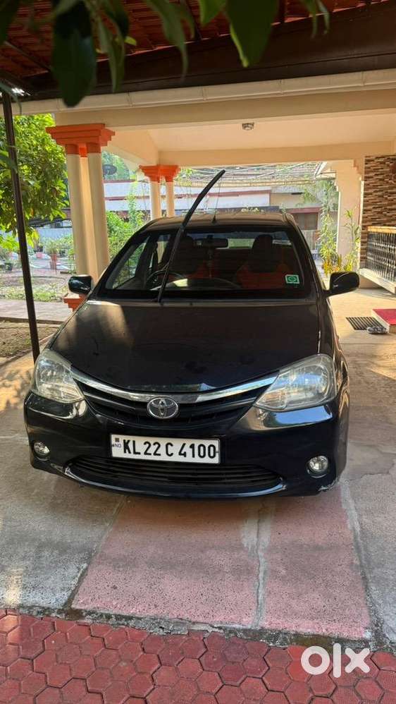 Toyota Etios 2011 Petrol Well Maintained