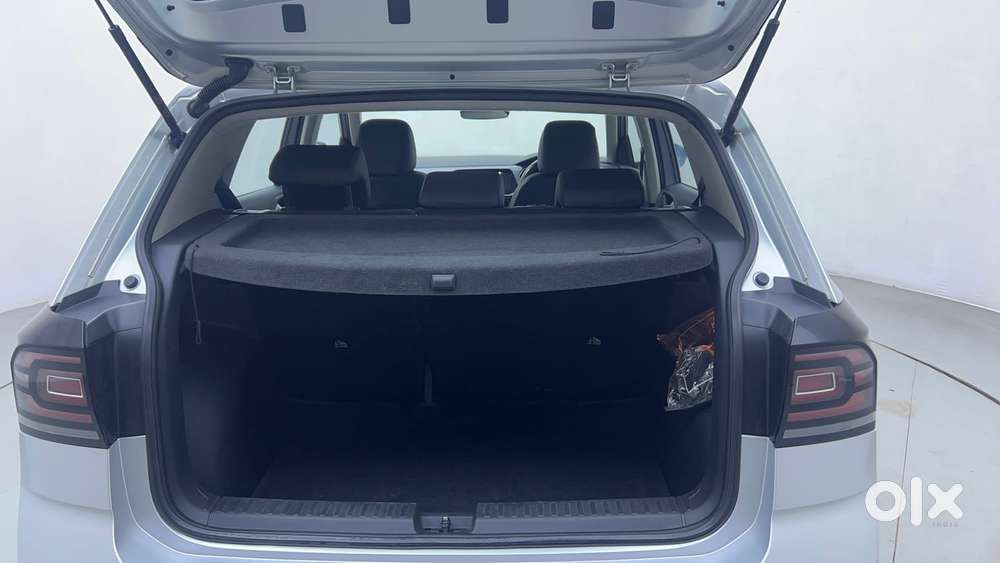 Volkswagen Taigun Topline 1.0 Tsi At (electric Seats), 2022, Petrol