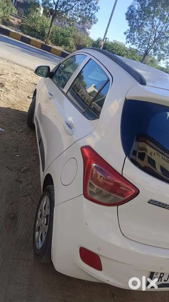 Hyundai Grand I10 Sportz 2017