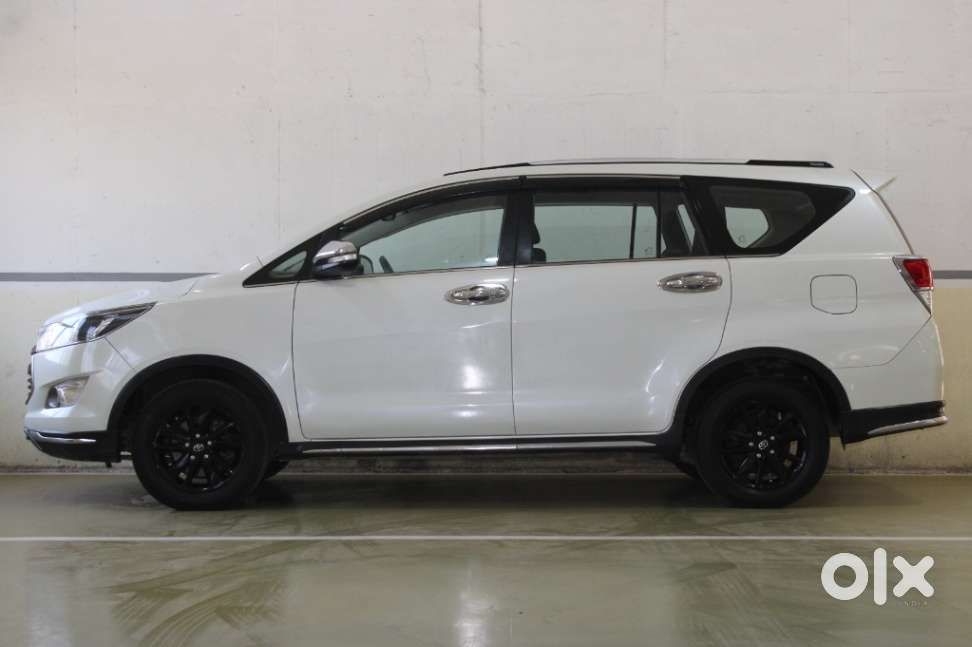 Toyota Innova Crysta Touring Sport 2.4 Mt, 2017, Diesel