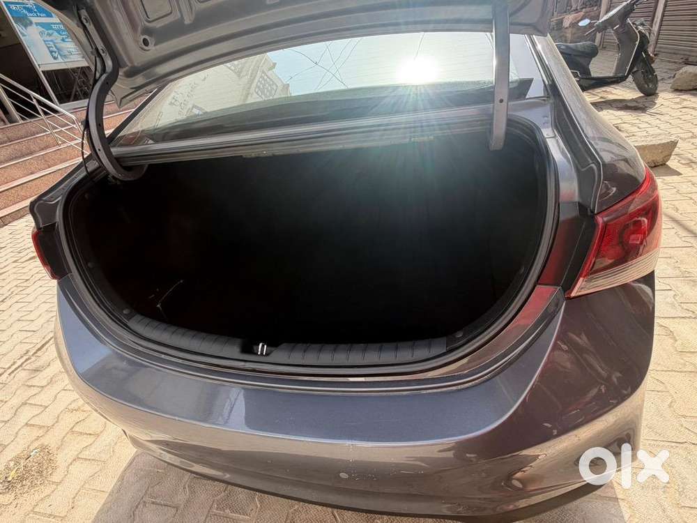 Hyundai Verna 2018