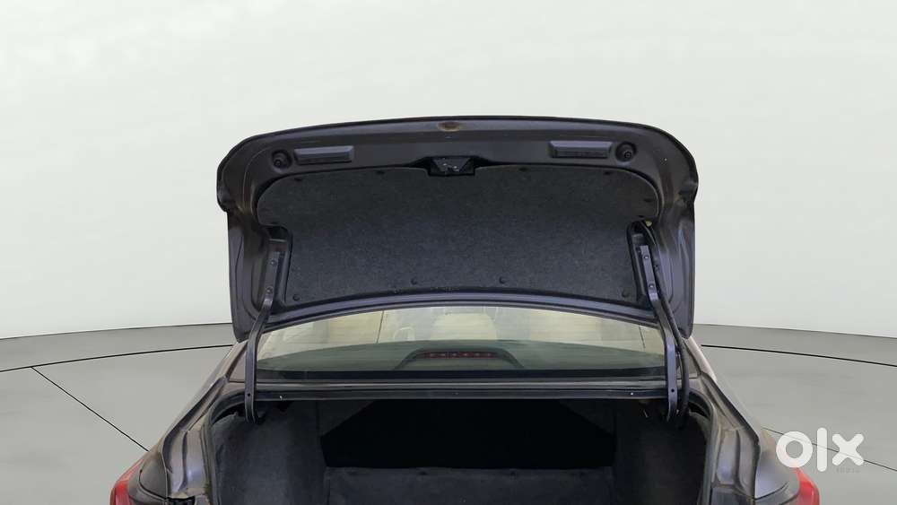 Honda City I-vtec Cvt V, 2020, Petrol