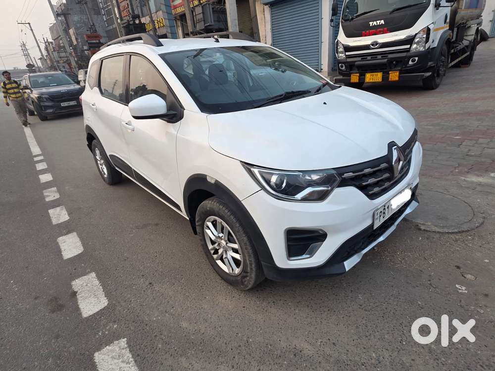 Renault Triber Rxt, 2021, Petrol