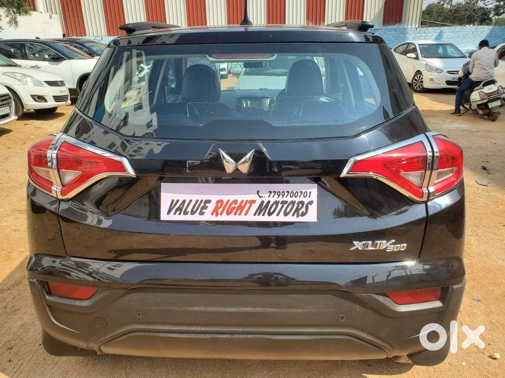 Mahindra Xuv300 W6 Diesel, 2023, Diesel