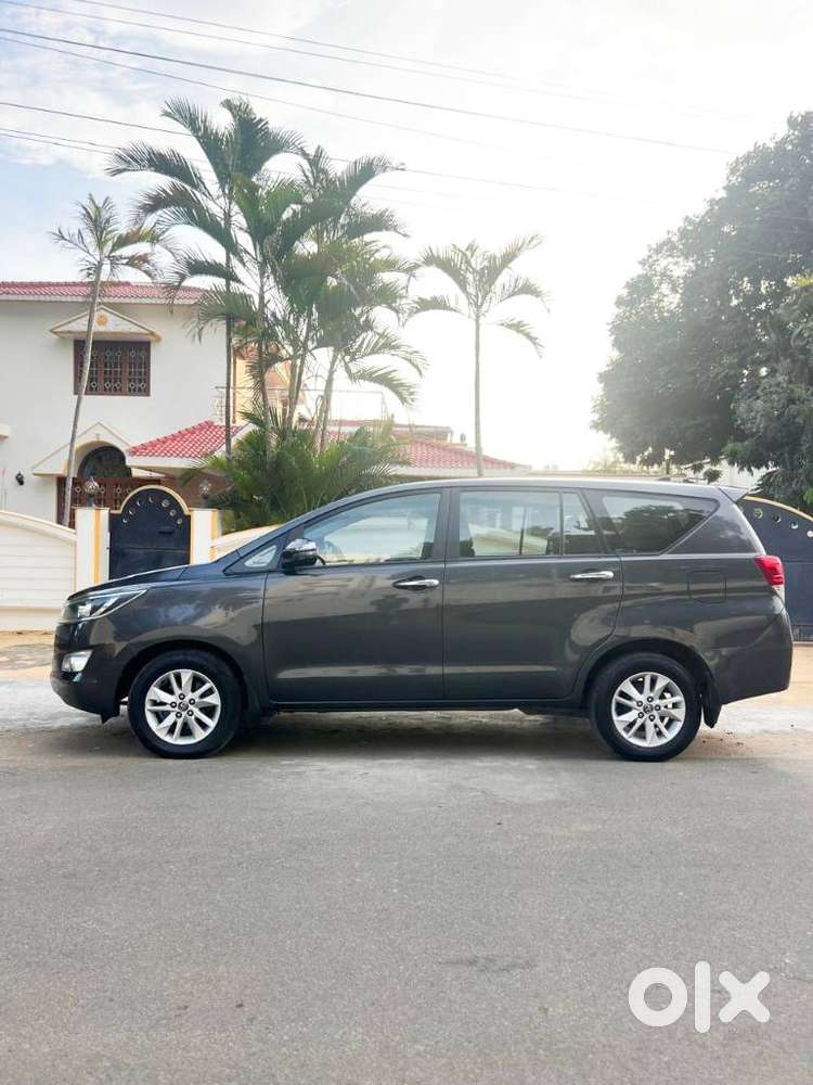 Toyota Innova Crysta 2.8 Gx At 8 Seater, 2019, Diesel