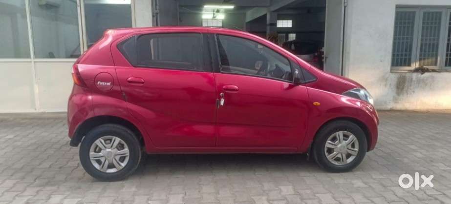 Datsun Redigo T Option, 2017, Petrol