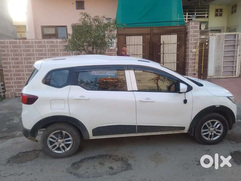 Renault Triber 2020 Petrol Well Maintained