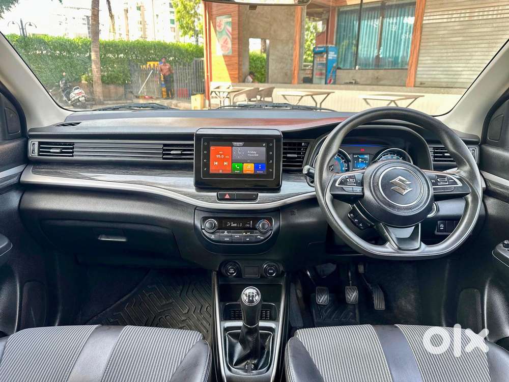 Maruti Suzuki Xl6 1.5 Zeta Mt, 2022, Petrol