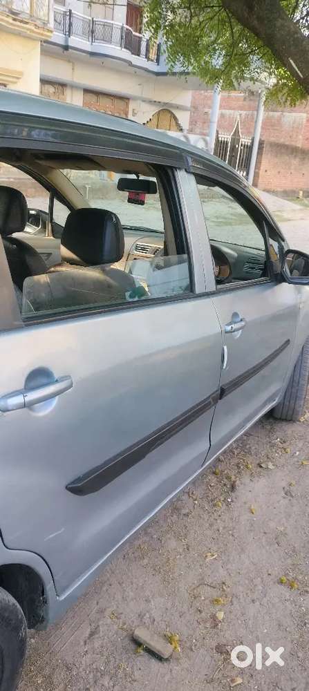 Maruti Suzuki Ertiga 2013 Diesel 250000 Km Driven