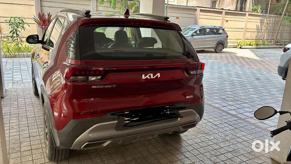 Kia Sonet 2021 Petrol 24890 Km Driven In A Very Good Condition