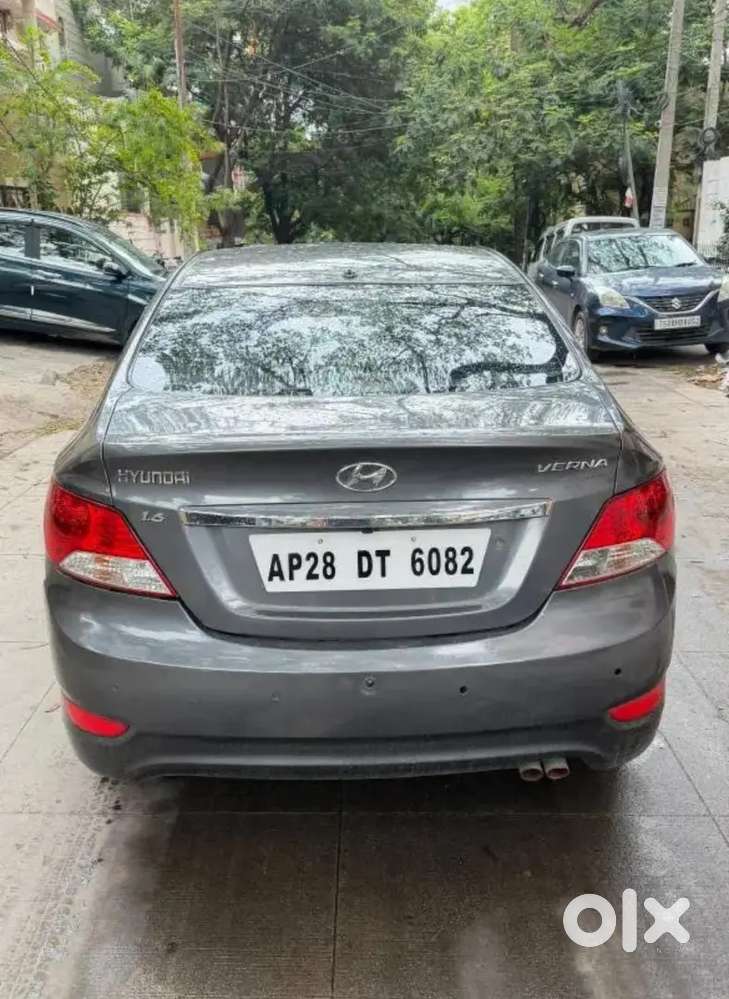 Hyundai Verna 2013 Petrol 75000 Km Driven