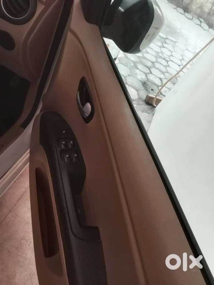 Hyundai I10 Sportz 2009 Model
