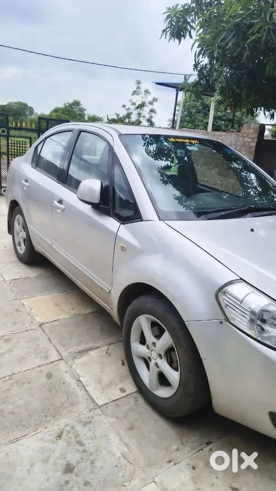 Maruti Suzuki Sx4 2013