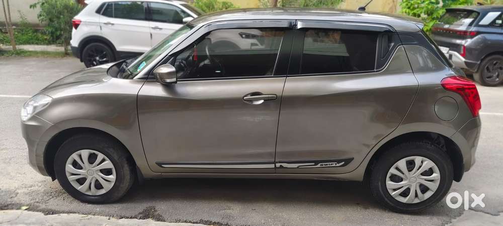 Maruti Suzuki Swift Vxi, 2020, Petrol