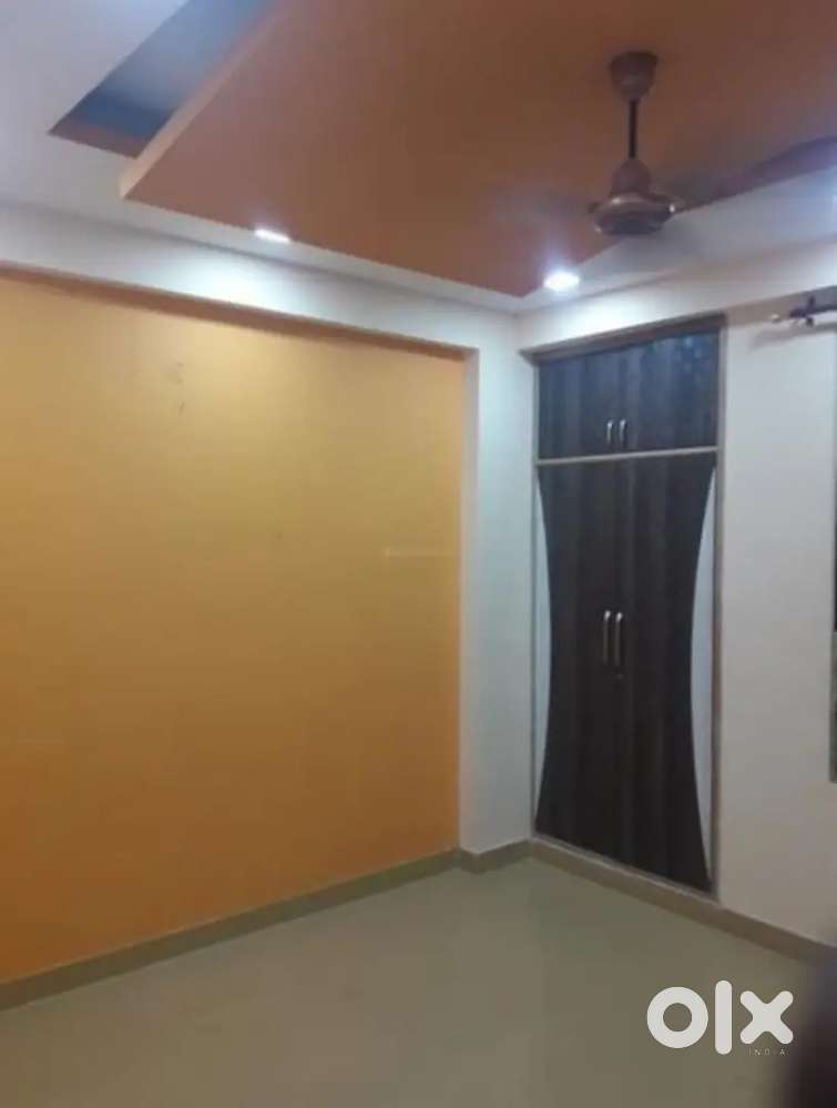 2 bhk flat on rent