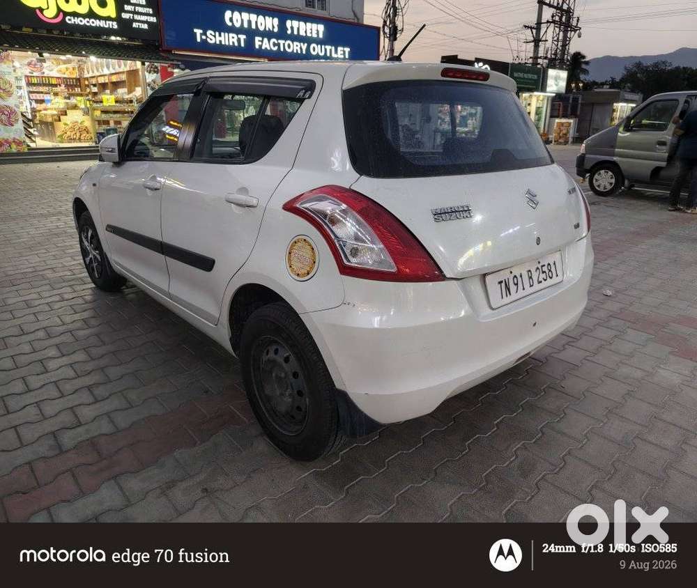 Maruti Suzuki Swift Vxi, 2016, Petrol
