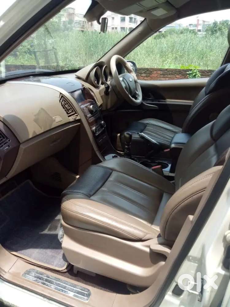 Mahindra Xuv500 Diesel 2012 With 82000 Km Excellent Condition