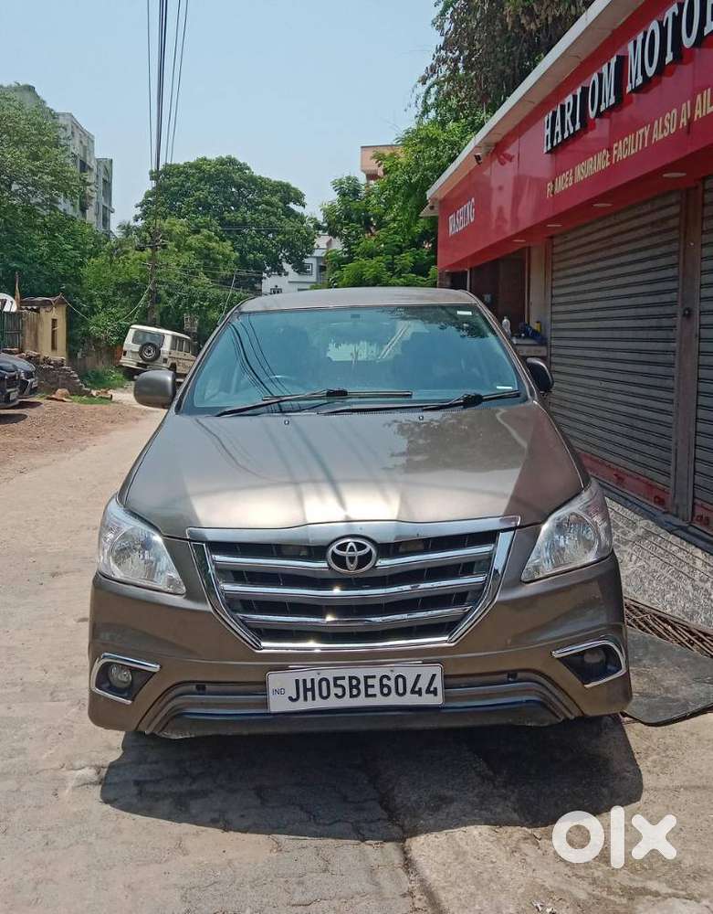 Toyota Innova 2.5 G (diesel) 7 Seater, 2015, Diesel