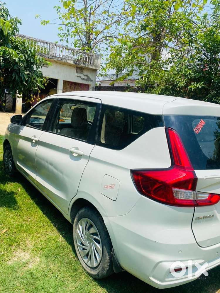 Maruti Suzuki Ertiga 2024 Petrol Well Maintained