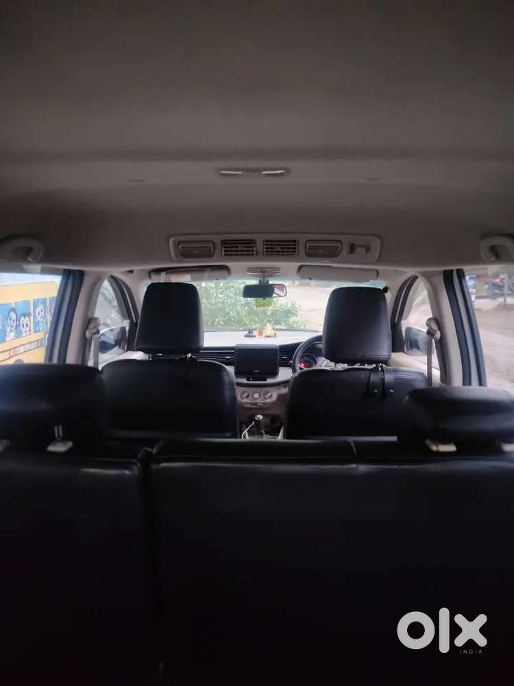 Maruti Suzuki Ertiga Vxi 2023