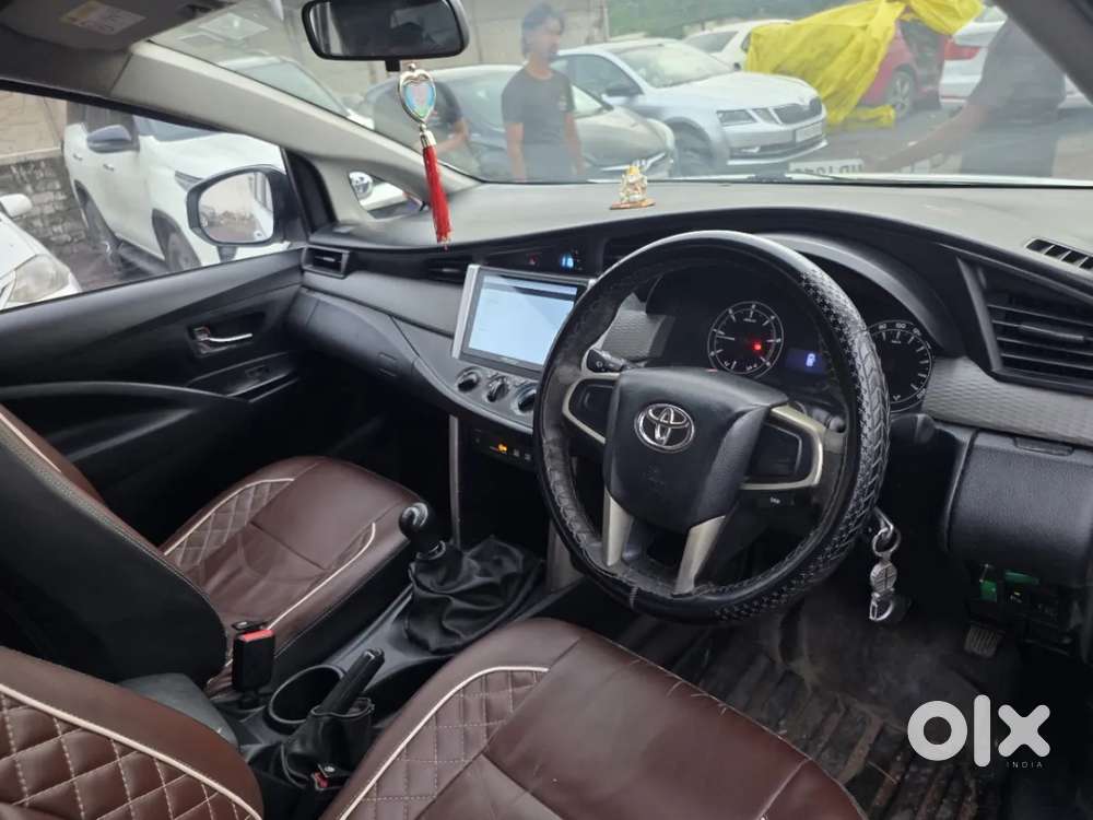 Toyota Innova Crysta 2.4 G Mt 7 Str, 2018, Diesel