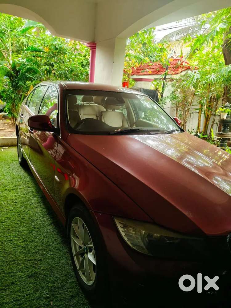 Bmw( Red Maroon Color )for Sale .starting Problem .all Services Done