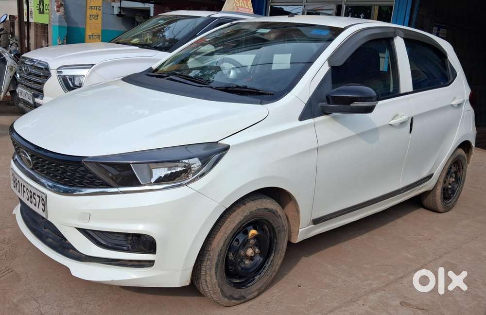 Tata Tigor 1.2 Revotron Xt, 2022, Petrol