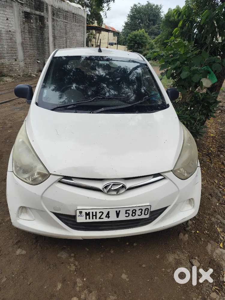 Hyundai Eon Magna 2012