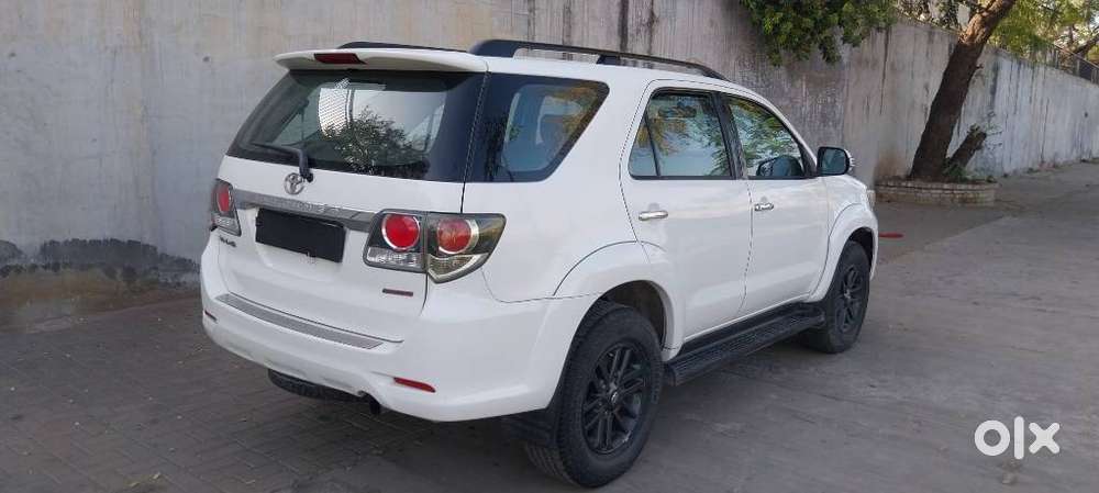 Toyota Fortuner 3.0 4x2 Automatic, 2015, Diesel