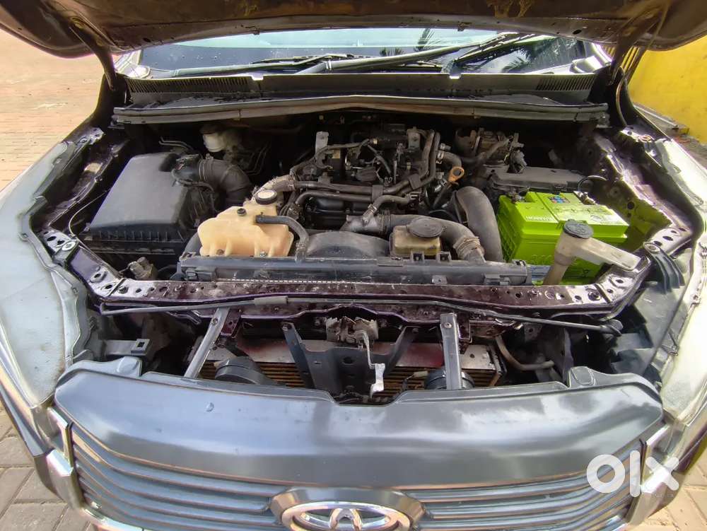 Toyota Innova Crysta 2016 Diesel Variant