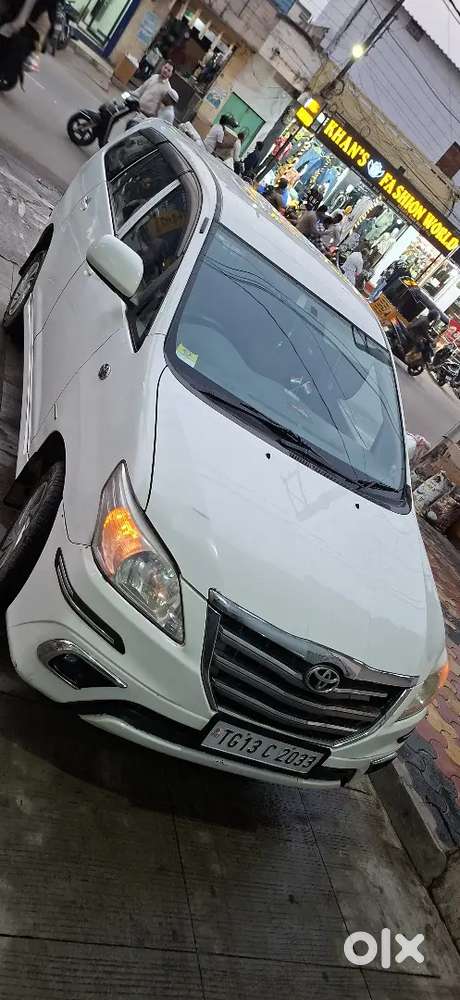 Toyota Innova 2013 Diesel Well Maintained