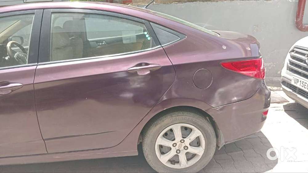 Hyundai Petrol Verna Car