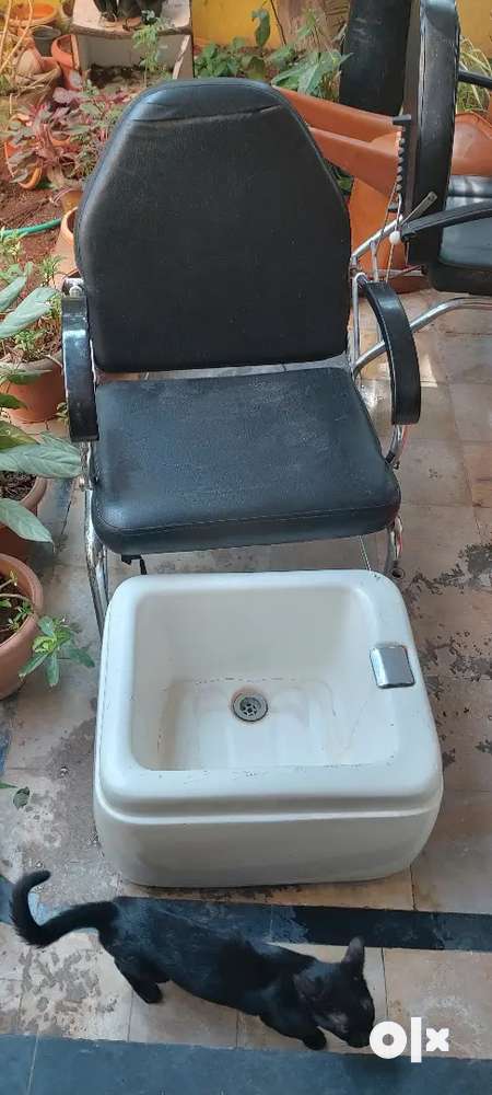 Olx on sale pedicure chair