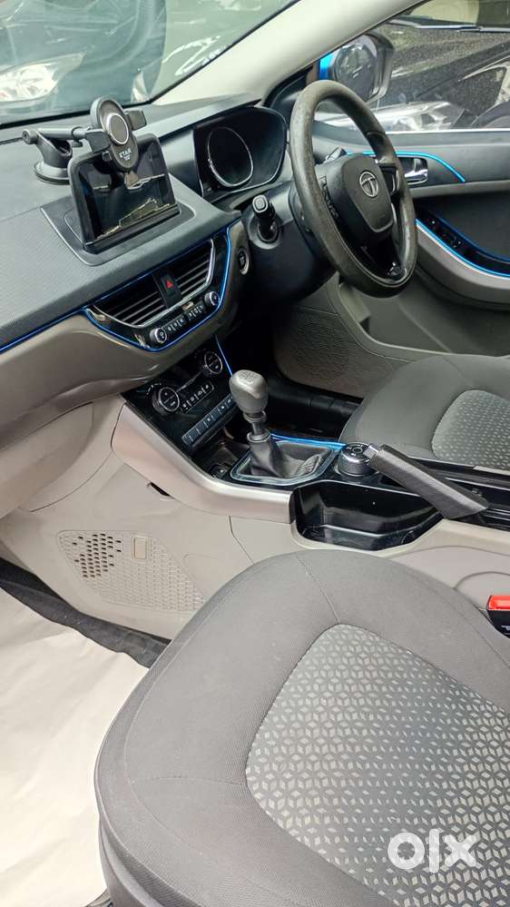 Tata Nexon 1.2 Revotron Xz Plus, 2019, Petrol