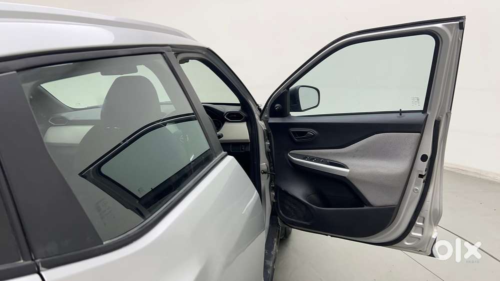 Nissan Magnite 1.0 Xe, 2022, Petrol