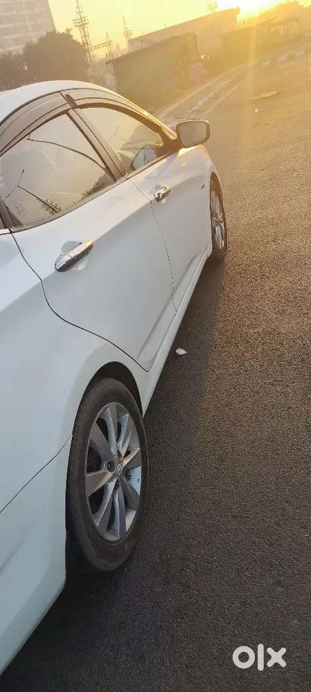 Hyundai Verna Diesel 2012 Manual