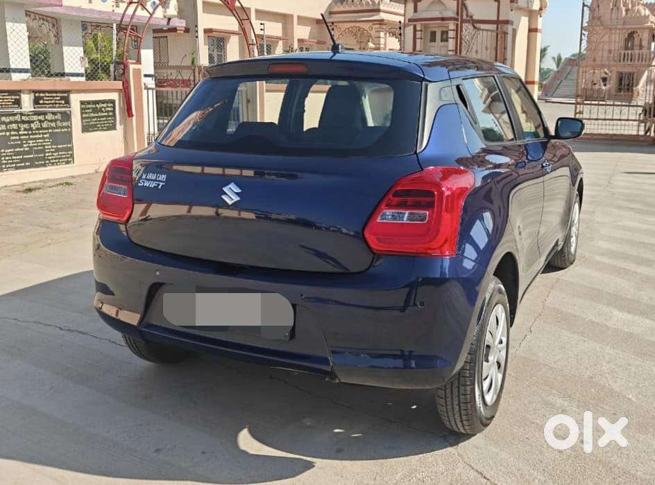 Maruti Suzuki Swift Vxi + Manual, 2023, Petrol