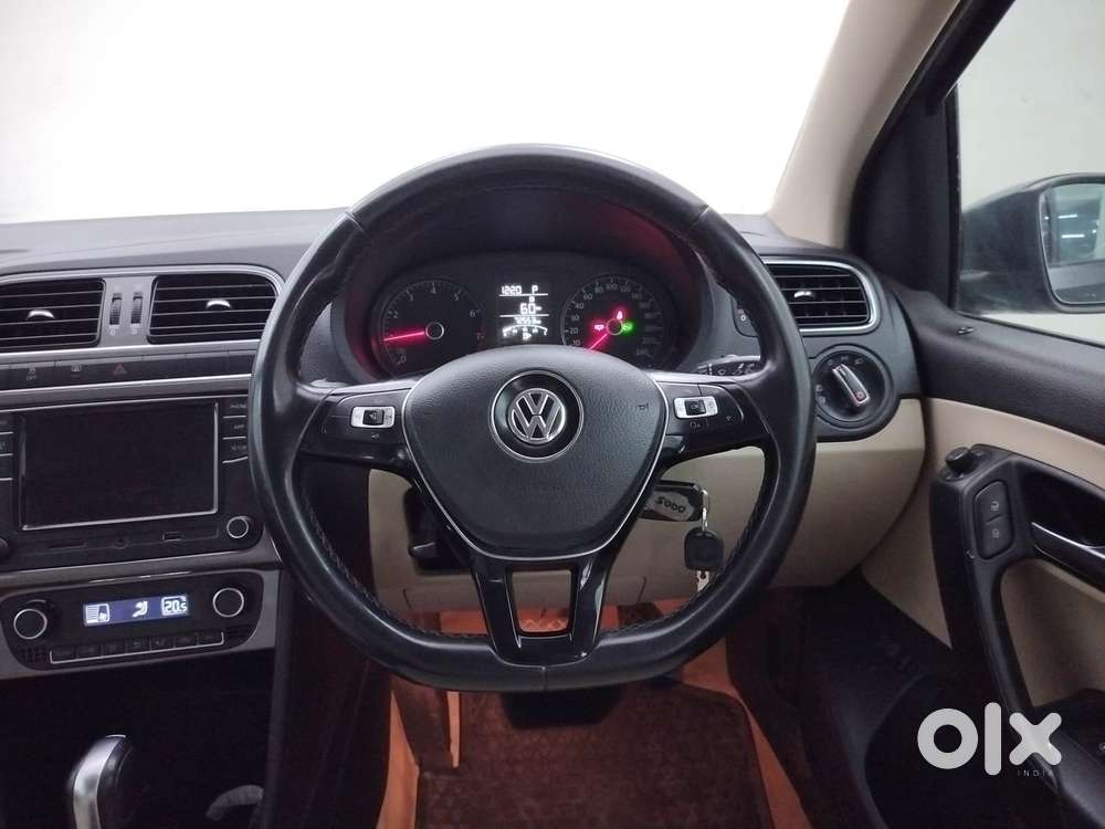 Volkswagen Vento 1.0 Highline Plus At, 2021, Petrol