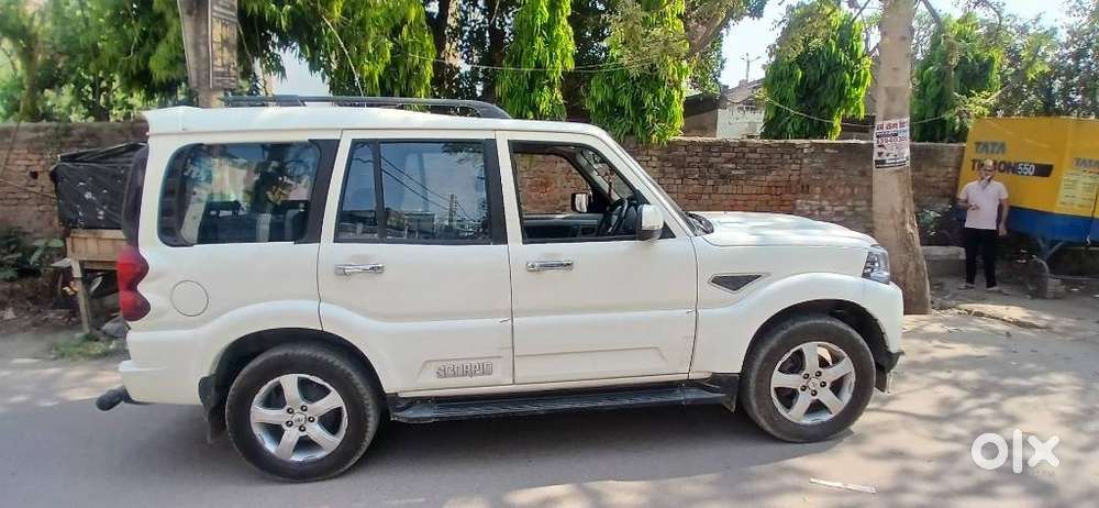 Mahindra Scorpio Classic 2.2 S Mt 7 Str, 2021, Diesel