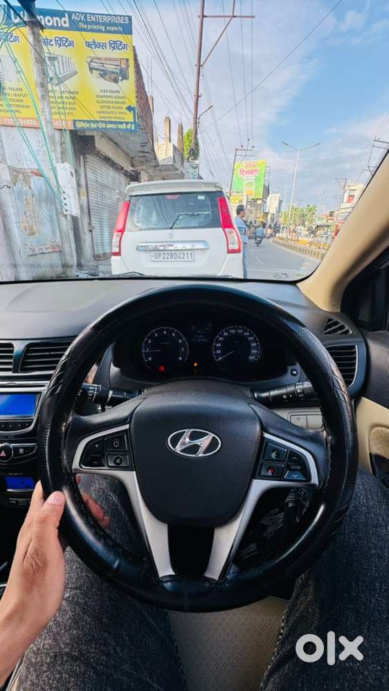 Hyundai Verna Petrol 2014