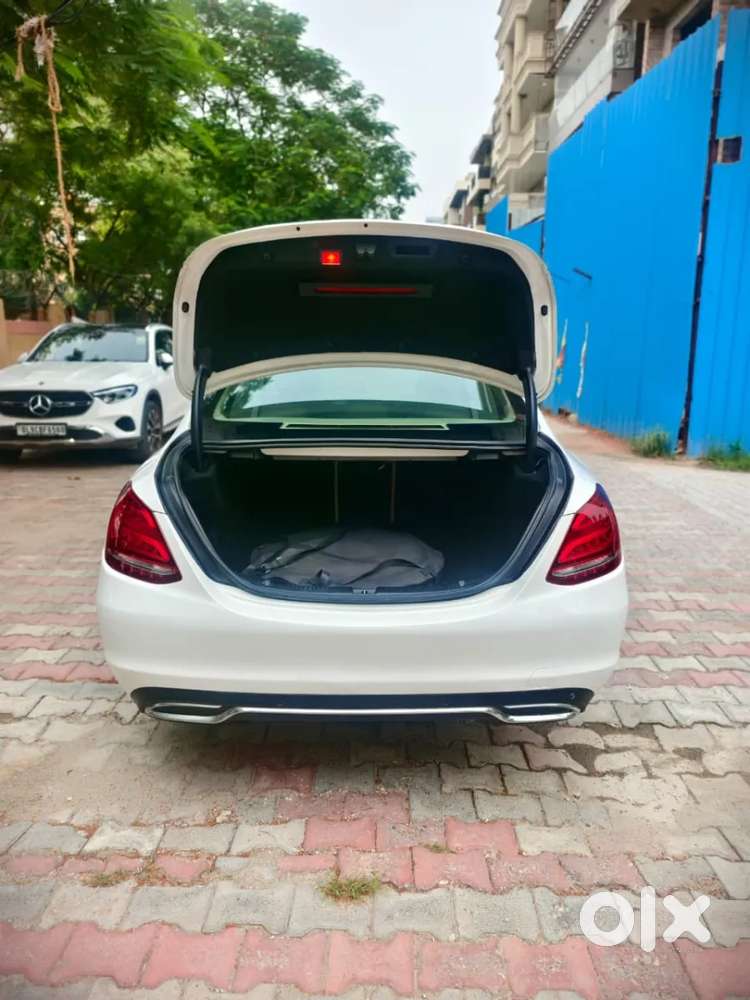 Mercedes-benz C-class [ ] 2.0 C200 Avantgarde, 2017, Petrol